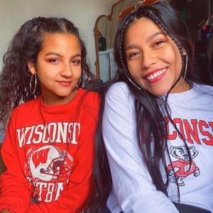 Meet your Posher, Raquel